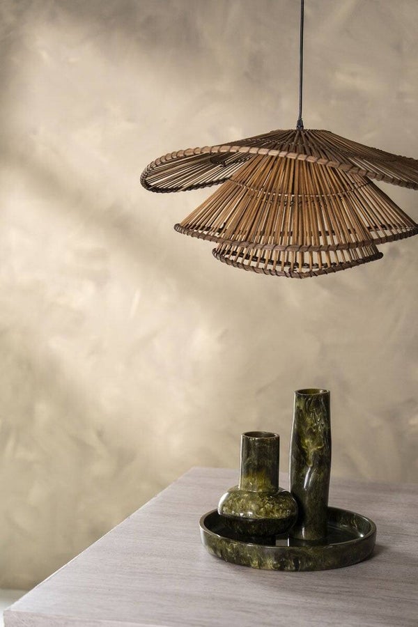 By Boo Hanglamp Yarin