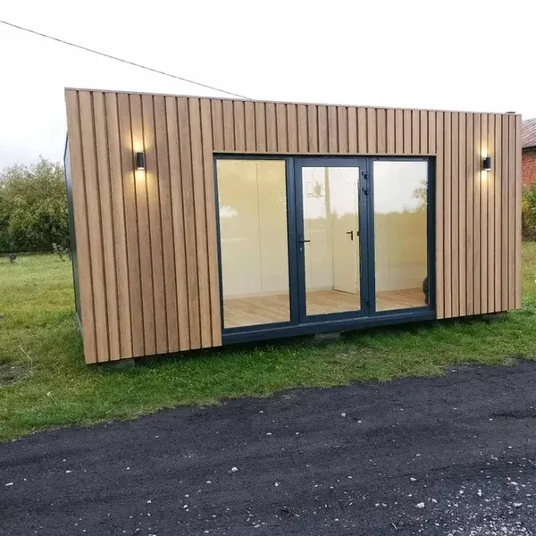 Pavillon de bureaux commerciaux + WC 6x3