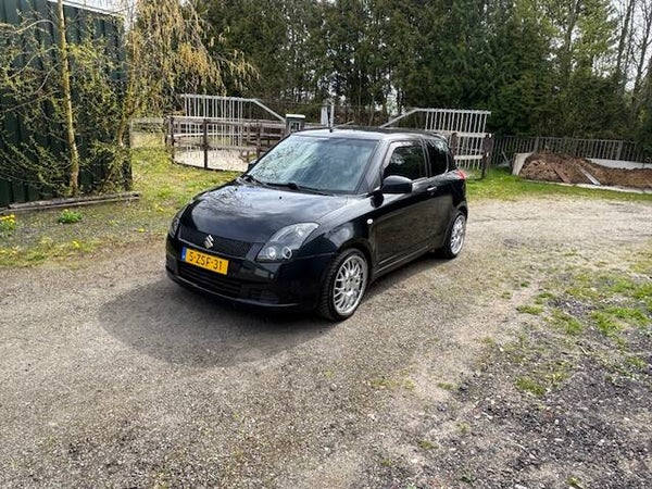 Suzuki Swift 1.3 GA 2006 Zwart