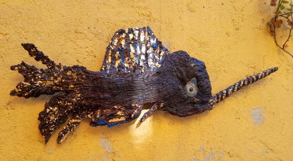 Scultura in legno pesce