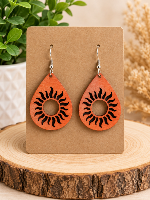 Pendientes de madera Sol G - ligeros y artesanales