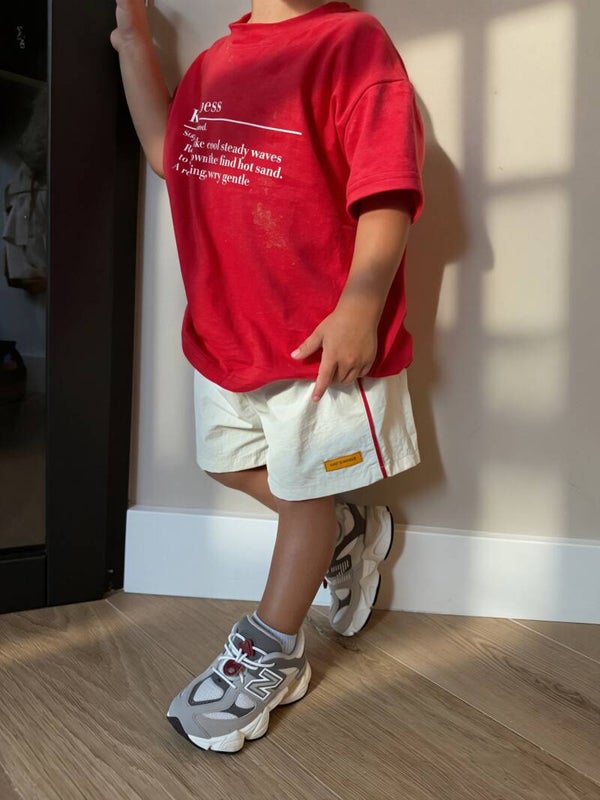 Kindness tee red