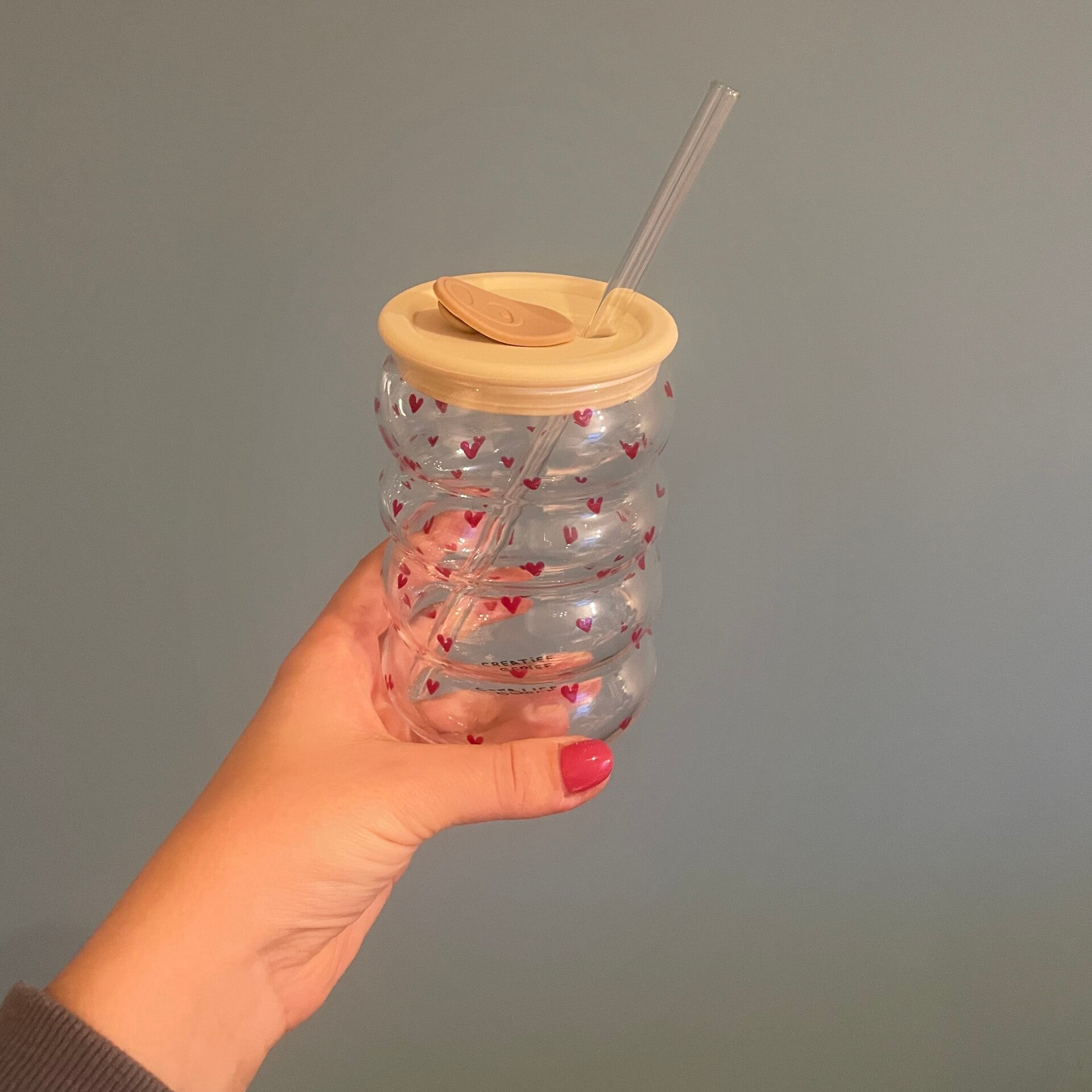 Wolkvormige beker - hartjes