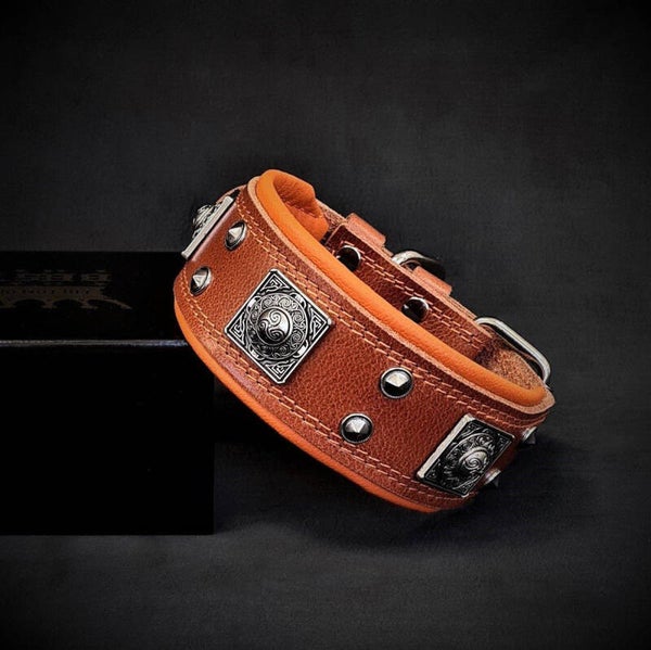 Das Halsband „Eros“