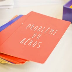 Des cartes colorés pour symbolisé le côté ludique de la psychopédagogie positive