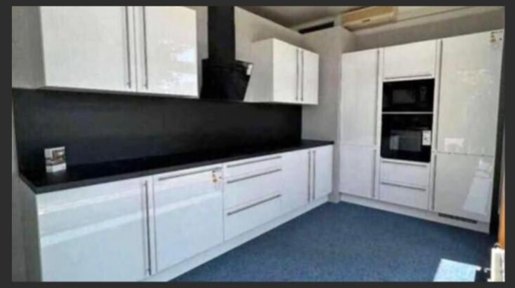 Küche Alpina Hochglanz Weiss