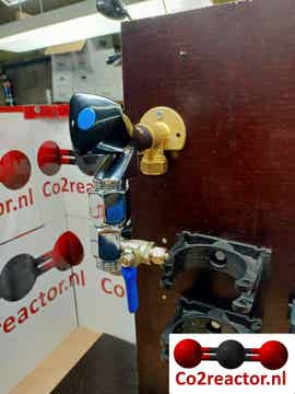 AquaHolland  Metalen tussenstuk met minikraantje voor osmose