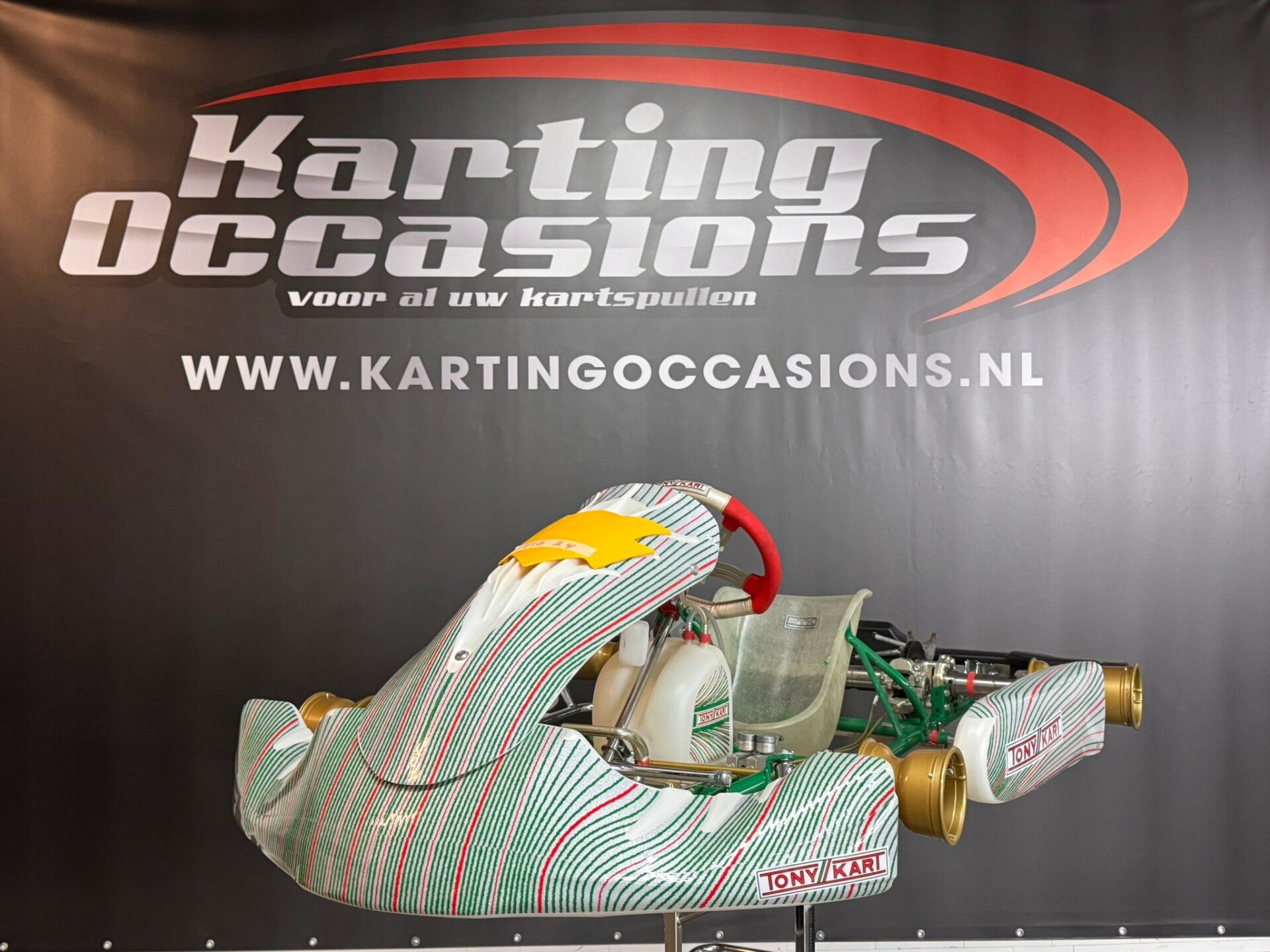 FOR SALE : TONY KART ( used for 4 weekends) #T16