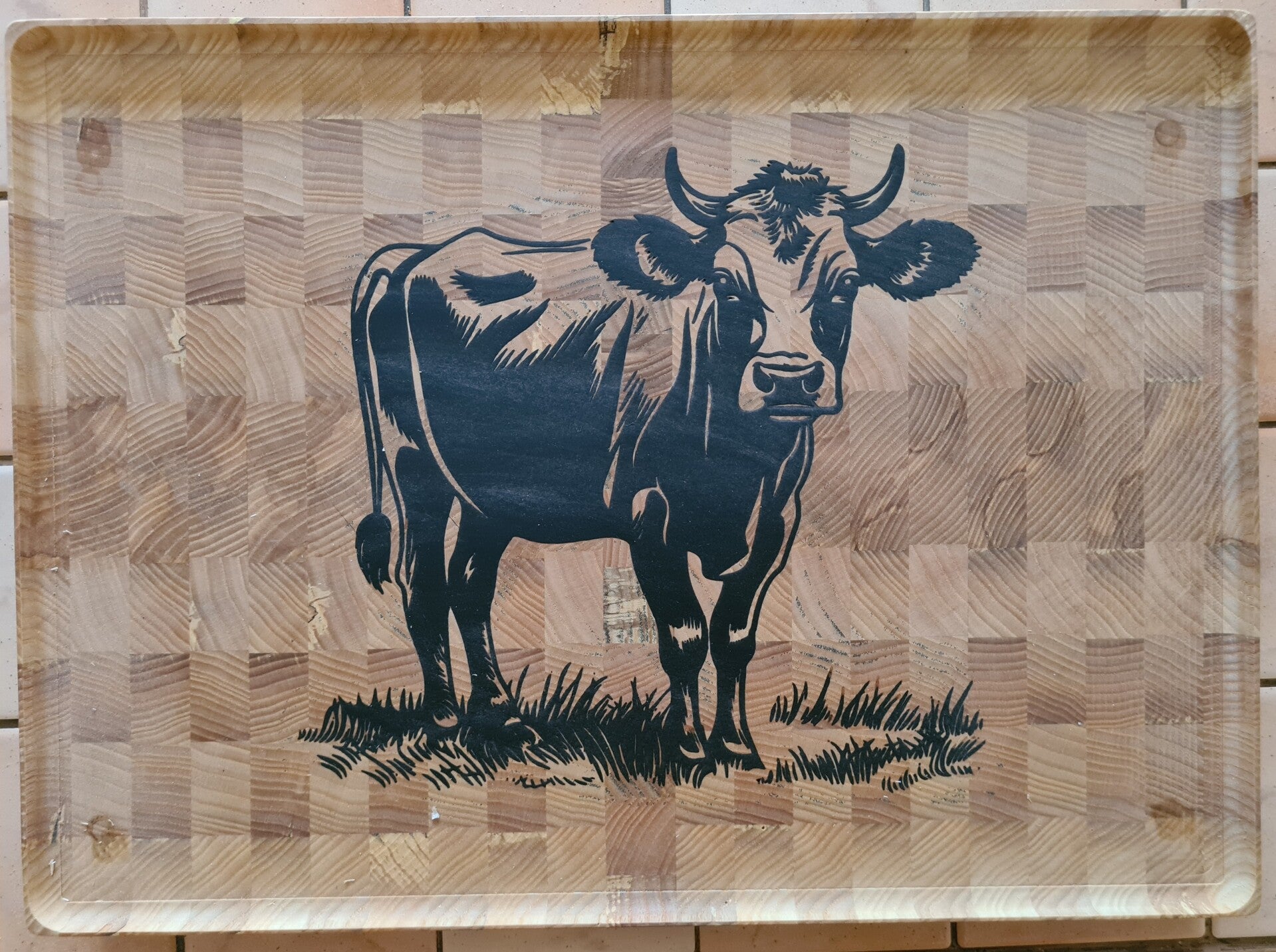 Plateau avec dessin de vache