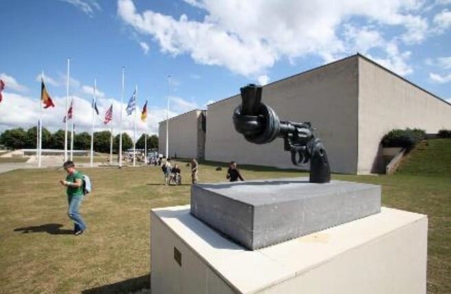memorial-caen-standard.jpg