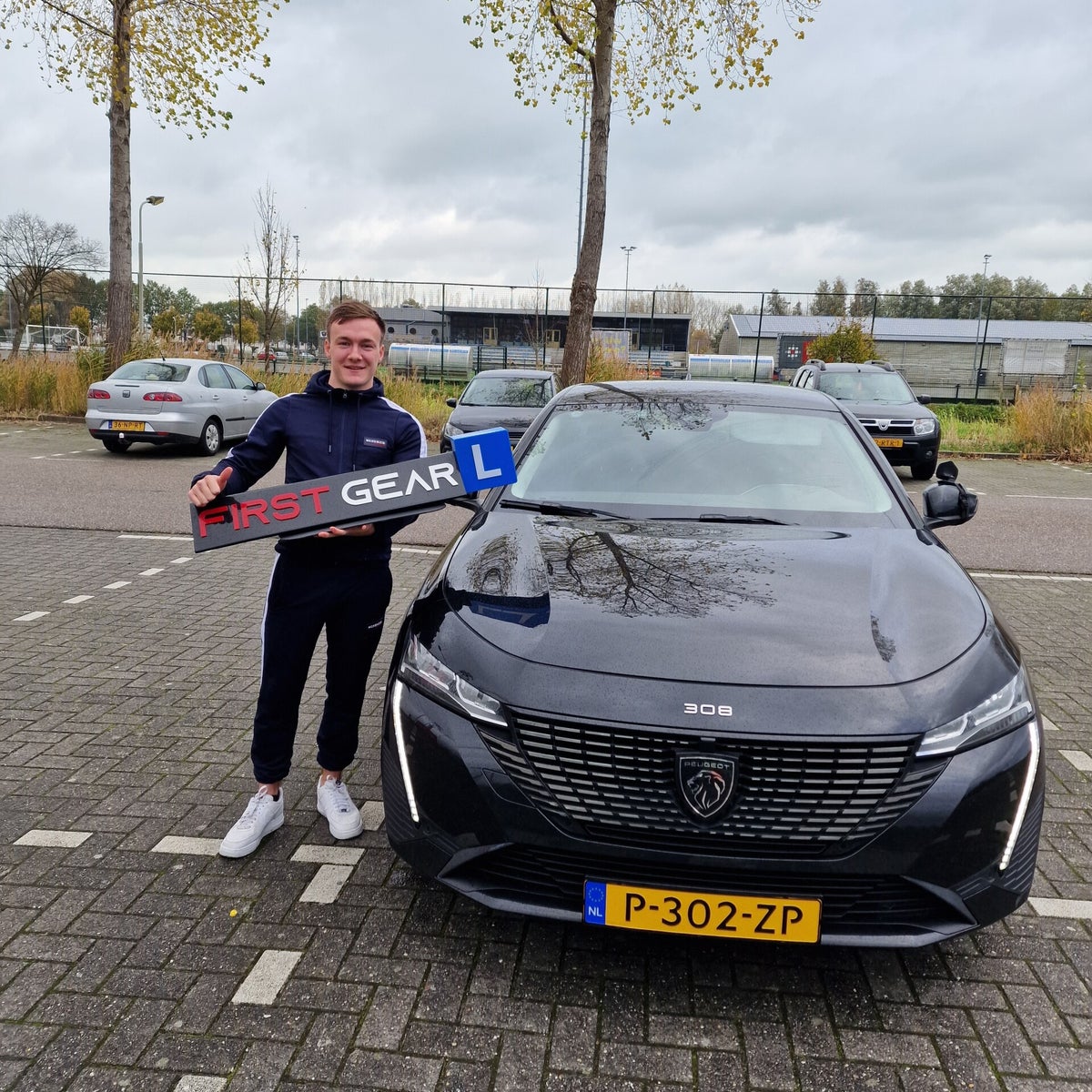 Rijschool First Gear logo