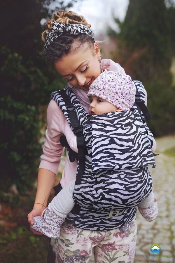 Little Frog toddler carrier, Zebra