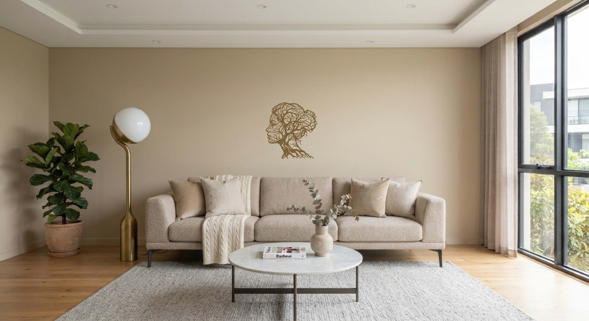 Wanddecoratie. Vrouwenhoofd