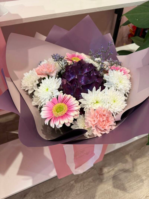 Dark Hydrangea and pastel