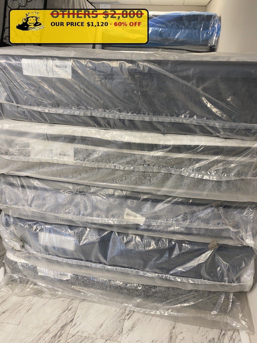 White mattress with dark border lines at Mattress Monkey Liquidation, mattress store in Chilliwack BC