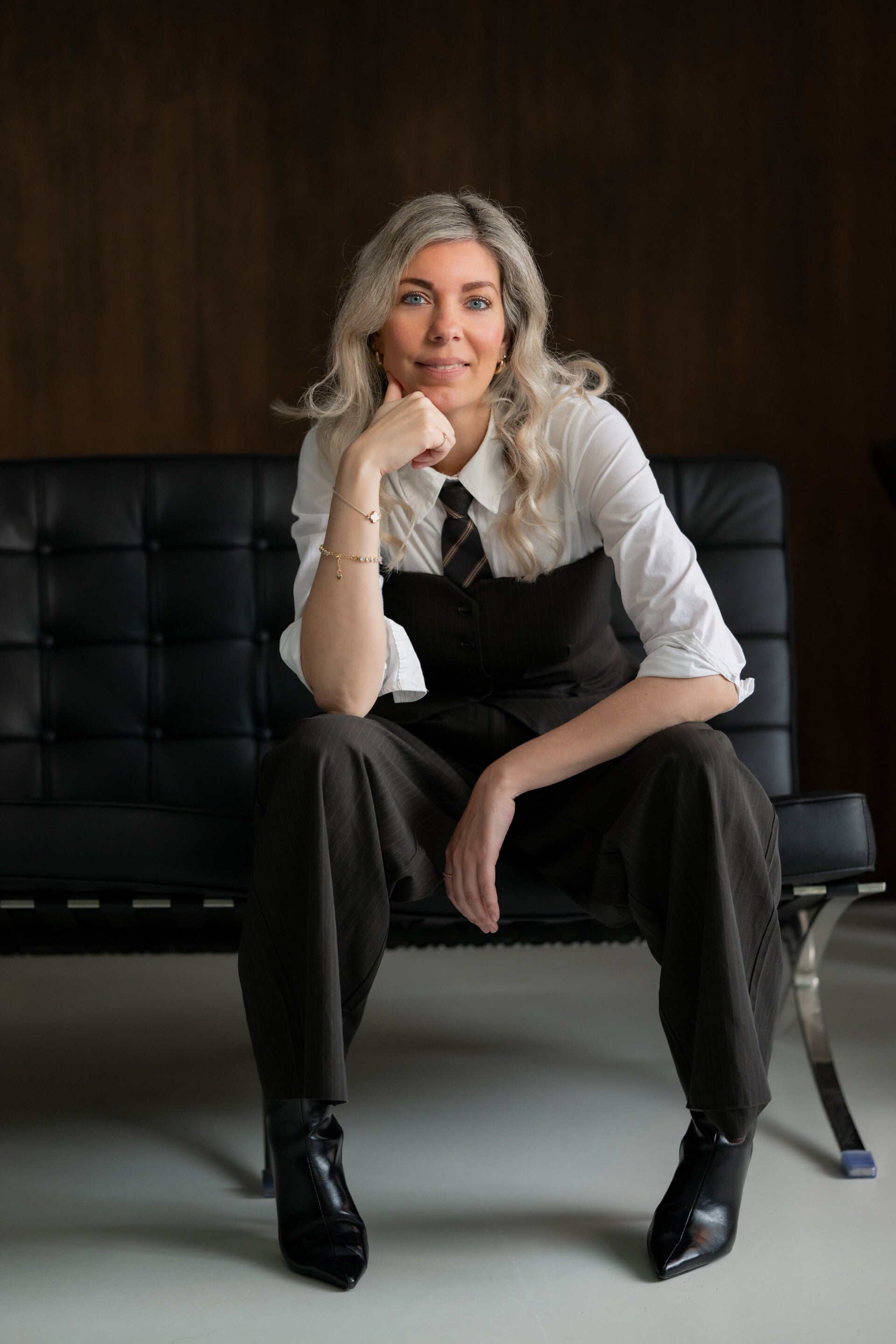 Interieurontwerper Duifina uit Drachten Friesland, gespecialiseerd in warme en luxe interieurs. Interieurstyliste Friesland.