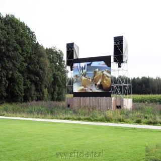 img1516899965-2.jpeg