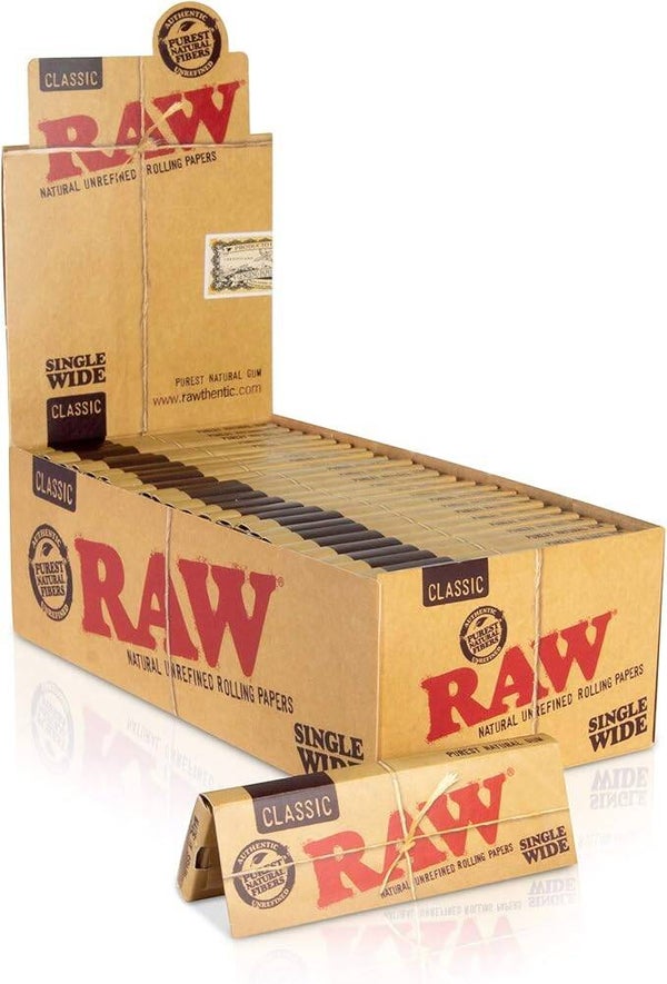 RAW Classic Single Wide Single Feed Rolling Papers | 50 Packs of 50 Leaves