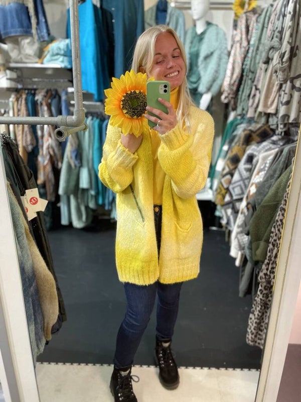 HAPPY CARDIGAN
