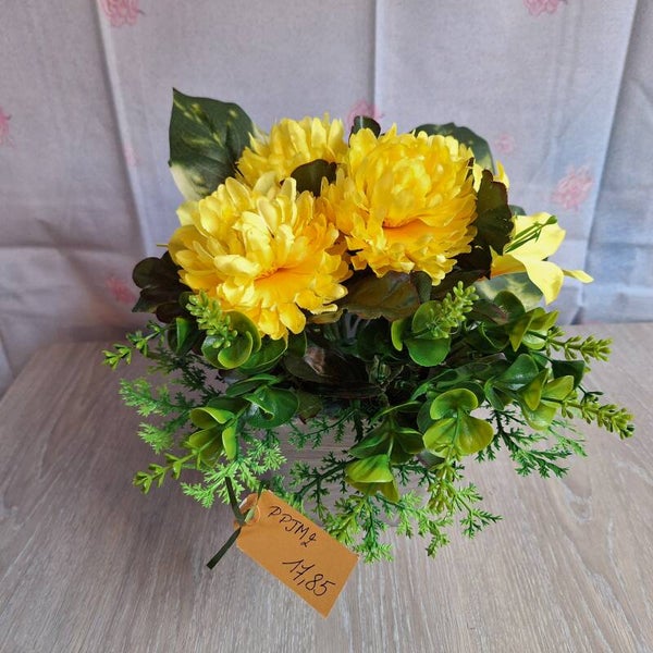 Pot 12 cm gris lesté minis chrys et lys en jaune - PPJM2 1785