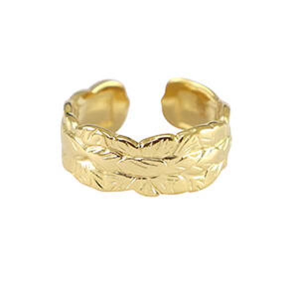 Ring festive gold
