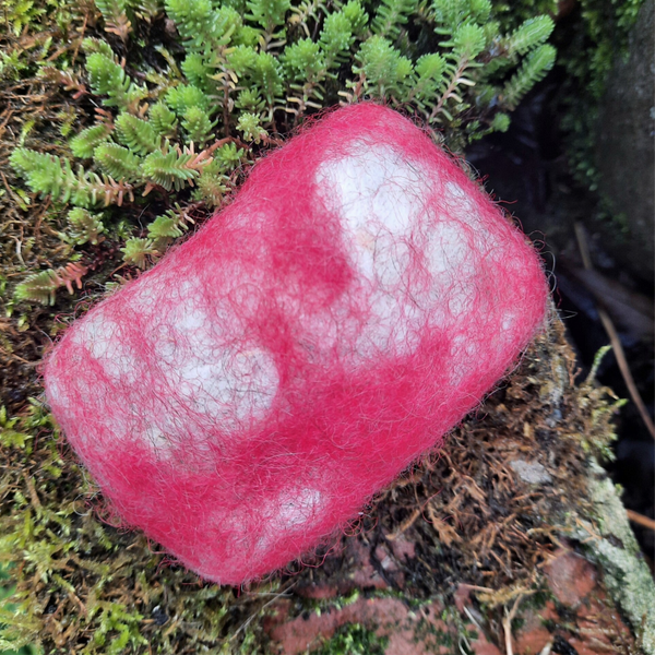 Filtet Sæbe, "Rosenfår", hvid-pink, 100g