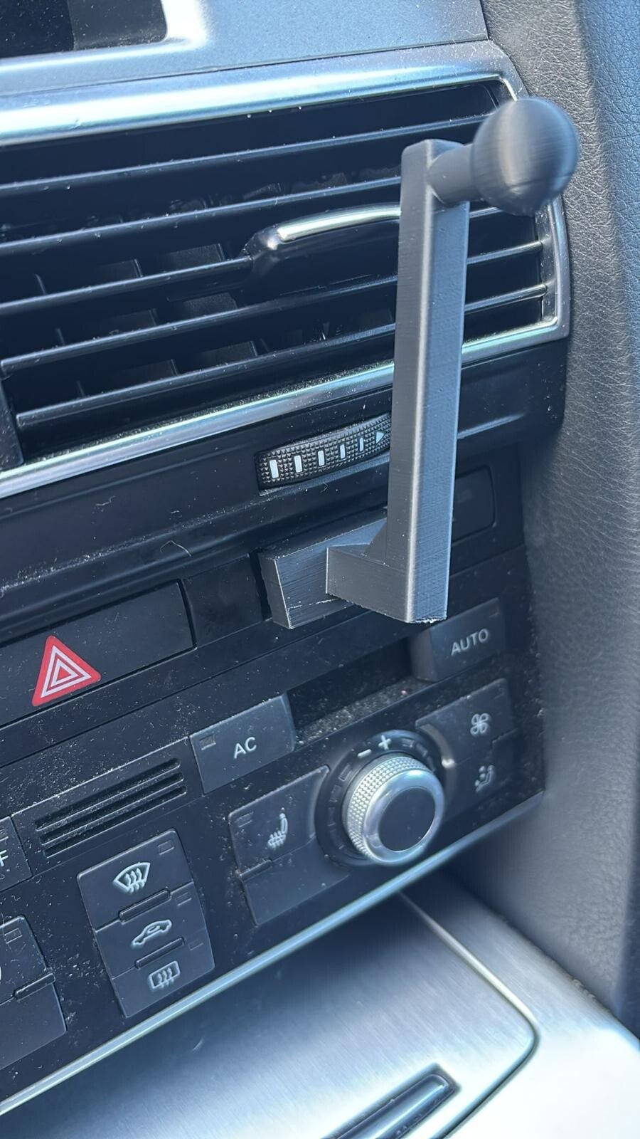 Handyhalter für Audi A6 4F (Baujahr 2010)