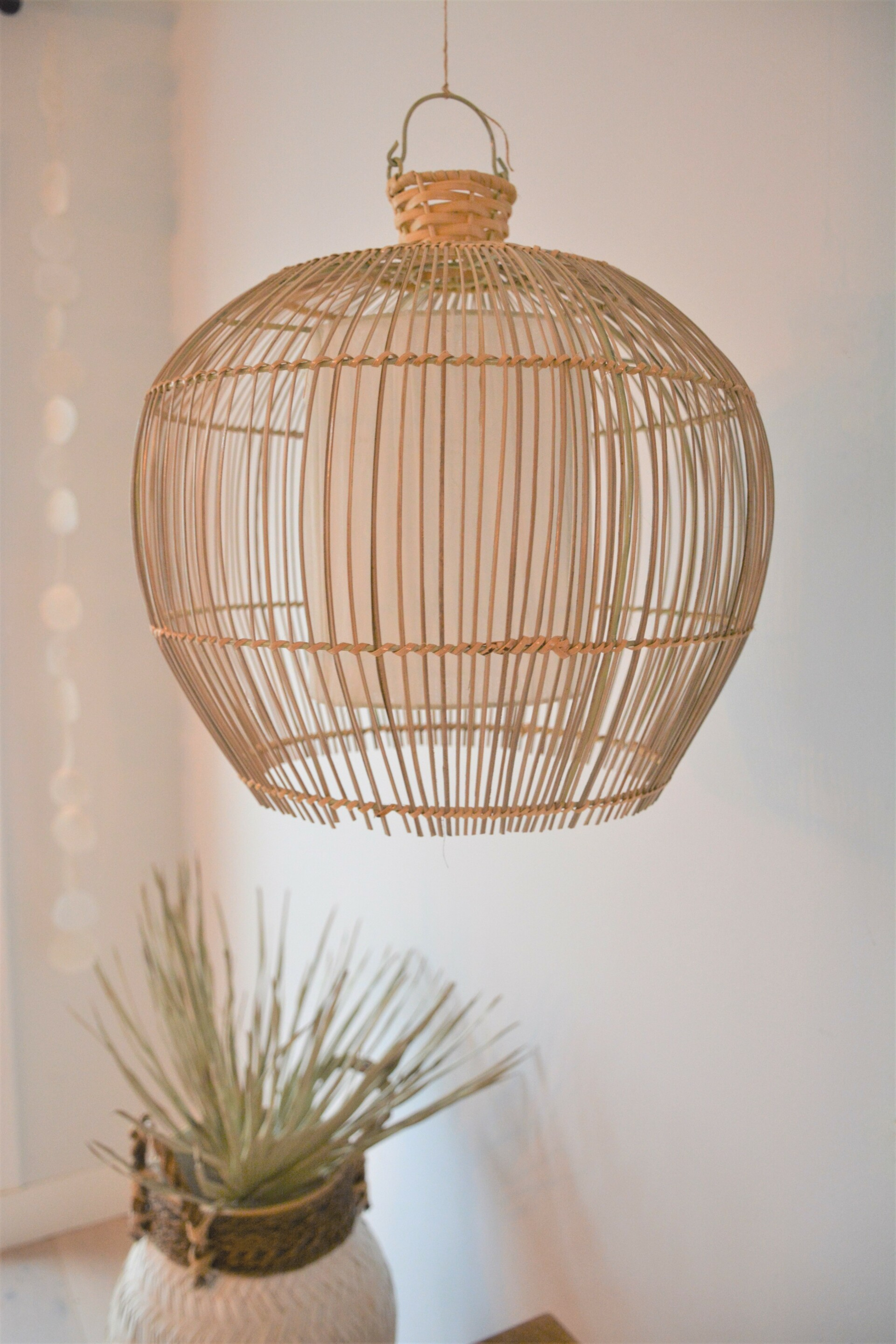 Bali Lampenkap | hand made | Bola