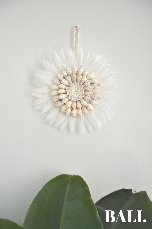 Schelpen veren hanger - Medium