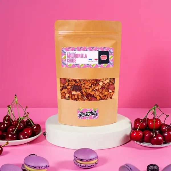 Macaron à la Cerise