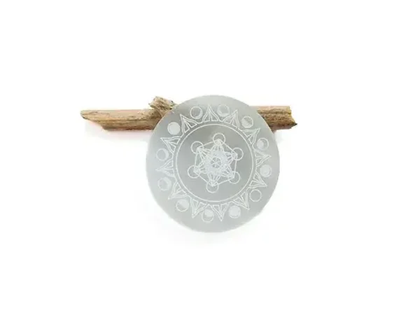 Plaque de Sélénite Naturelle Ronde Gravée fleur de Vie 8 cm