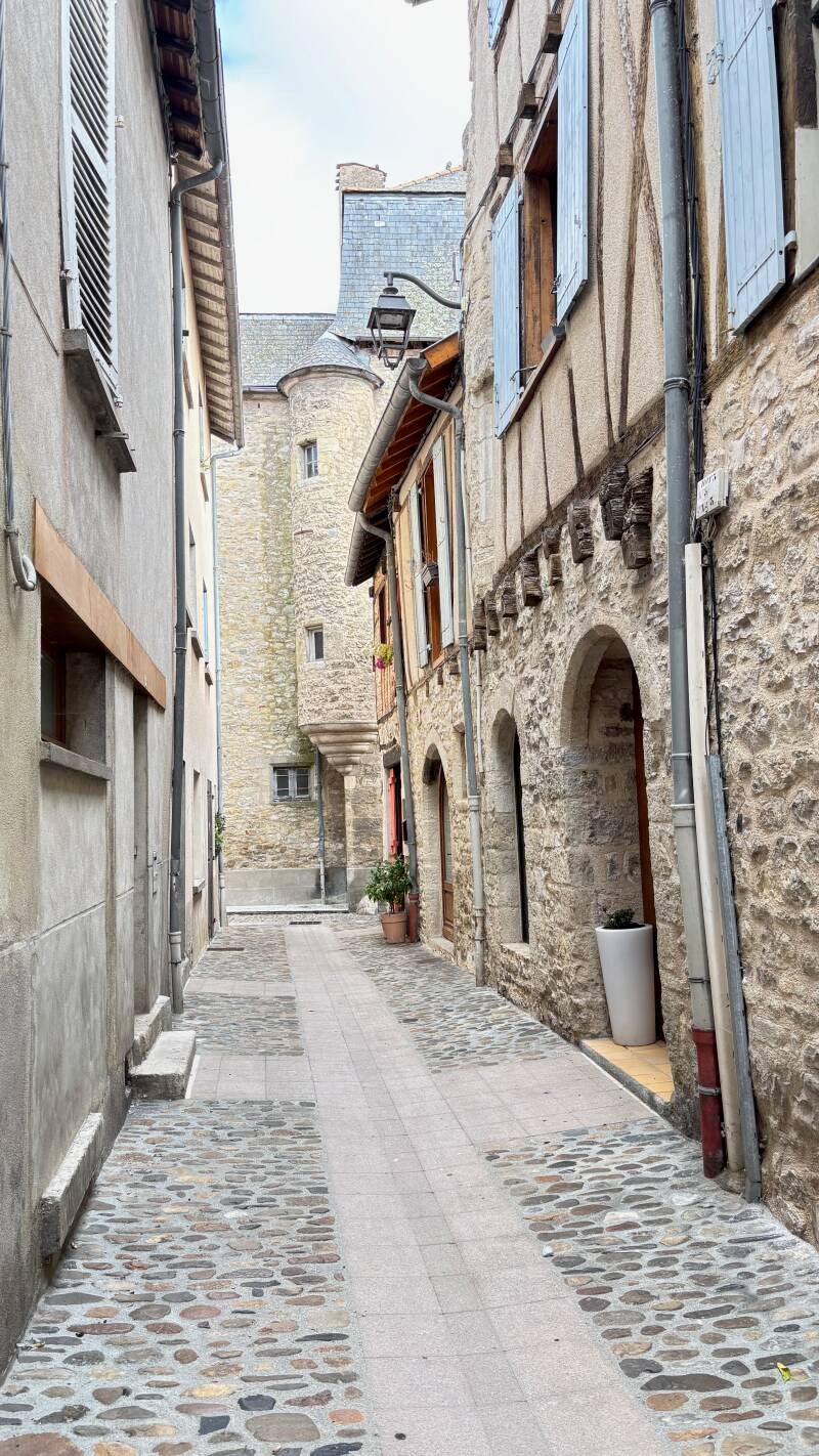favorites-51-sur-66-standard-d4nlcw.jpg
