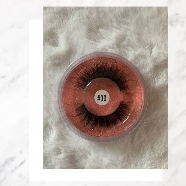 Fake lashes 30