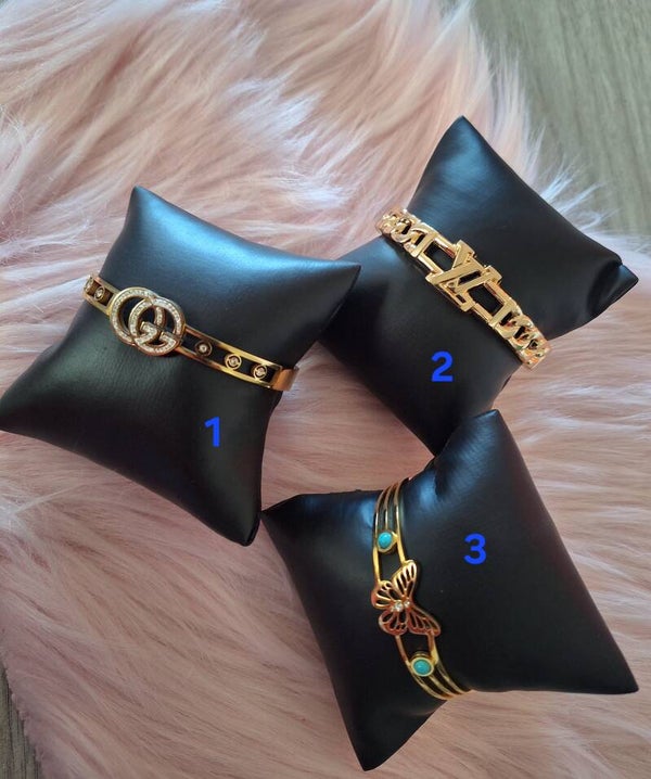 BRACELETS MIA EN ACIER INOXYDABLES