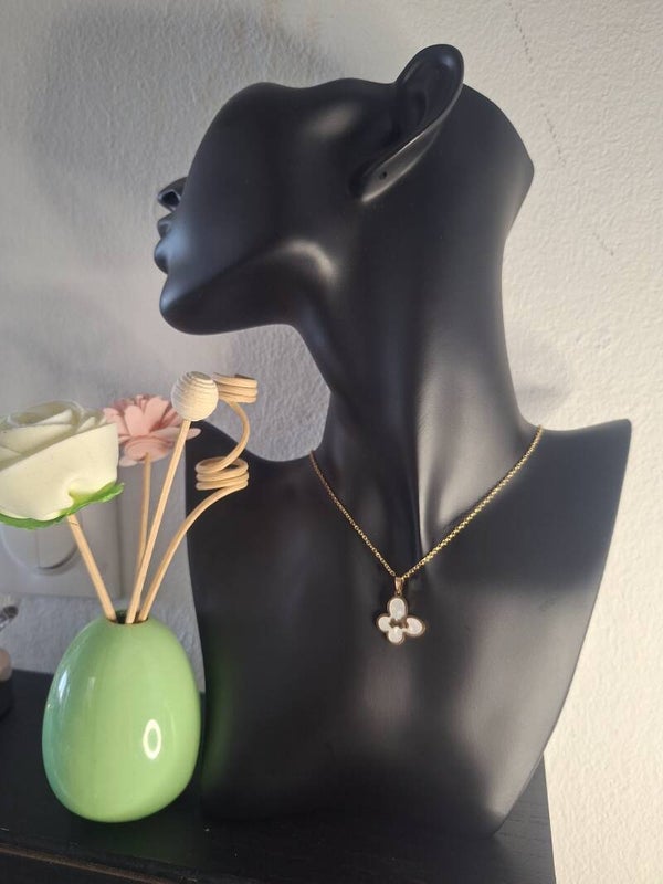 COLLIER CRYSTAL NACRÉ  BLANC EN ACIER INOXYDABLES