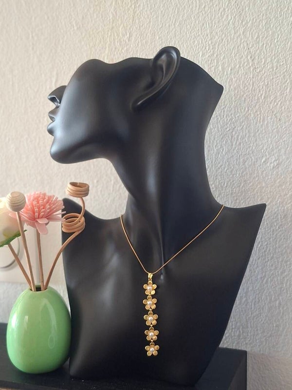 COLLIER LÉNA EN ACIER INOXYDABLES