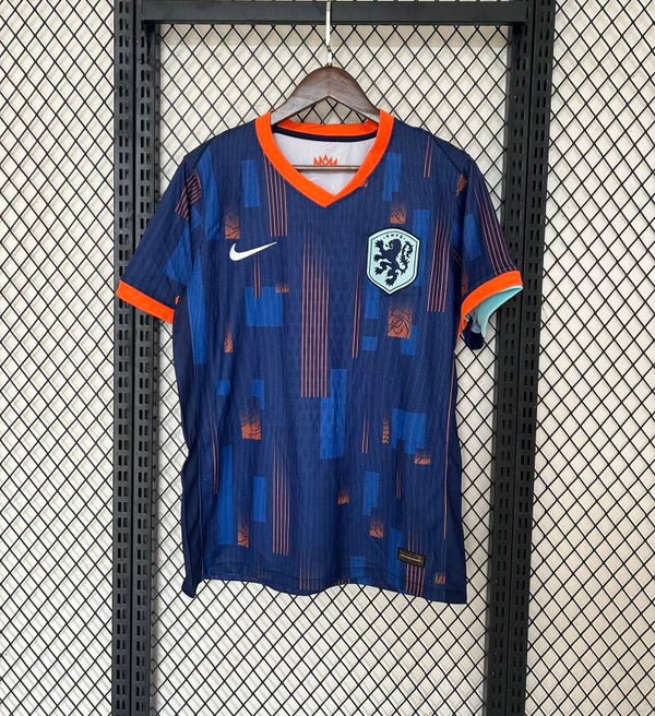 VERSIÓN FAN 24-25 HOLANDA VISITANTE