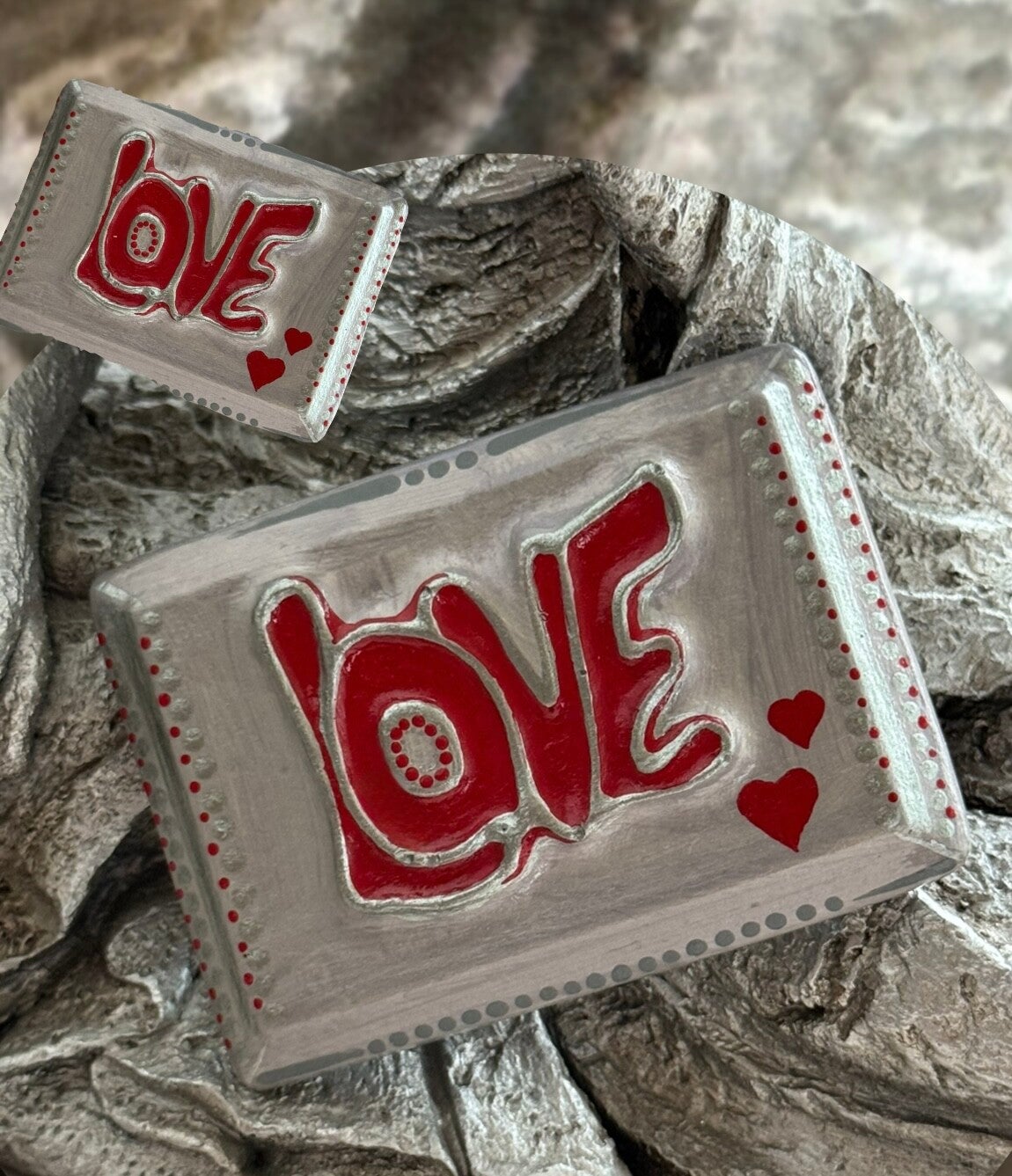 LOVE - SHIELD - silver couple