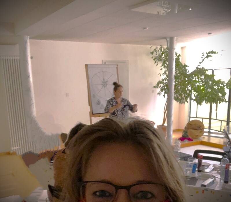 yes - i like it - to be a dotting artist