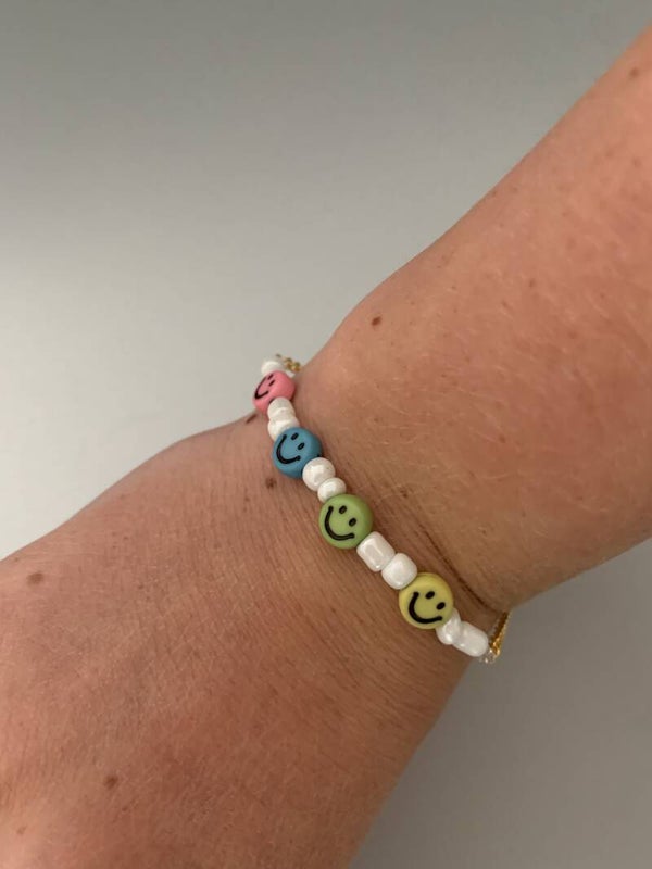 Smiley armbandje