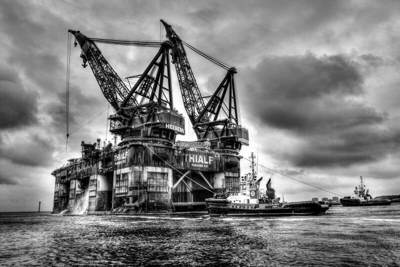 zw-heerema-thialf-2-van-1-copy-standard.jpg