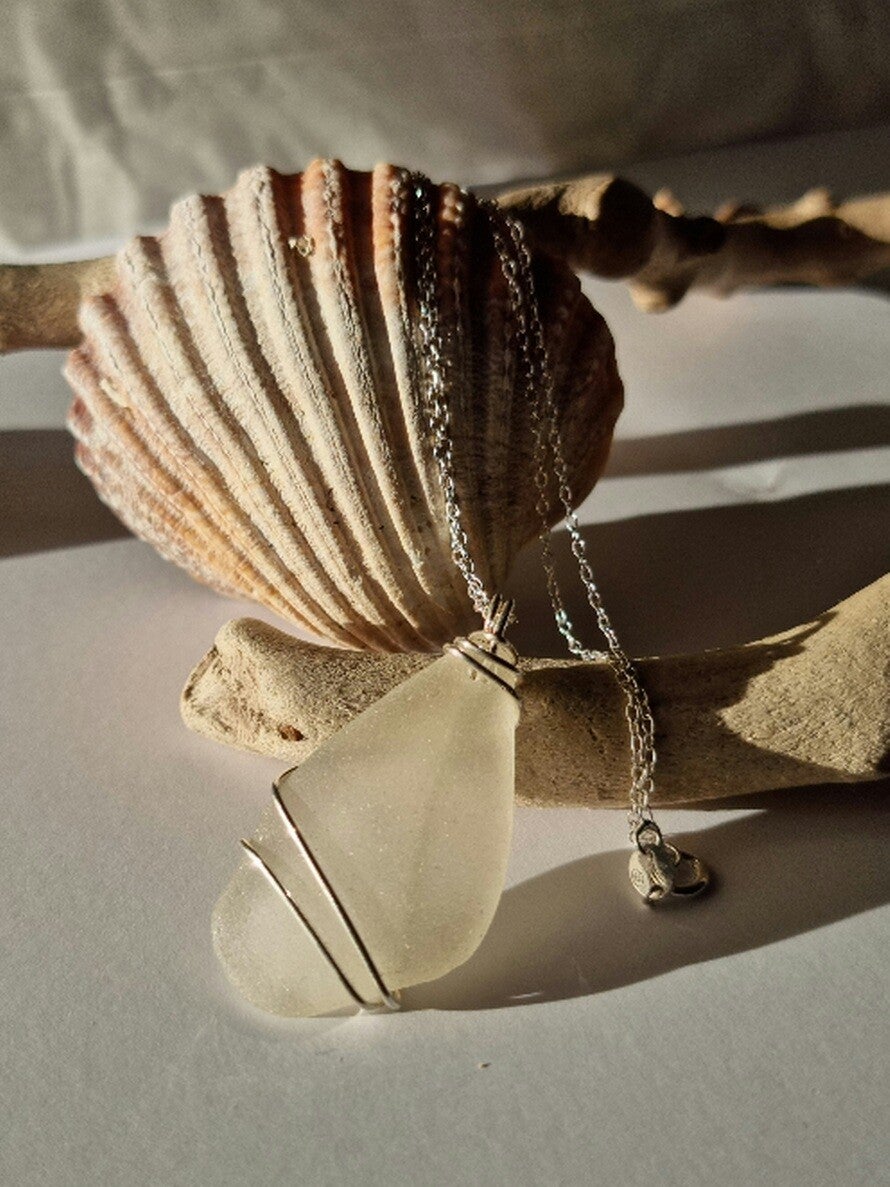 Kirkcaldy seaglass necklace (sterling silver)