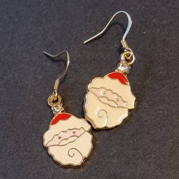 Christmas Earrings: Santa 3