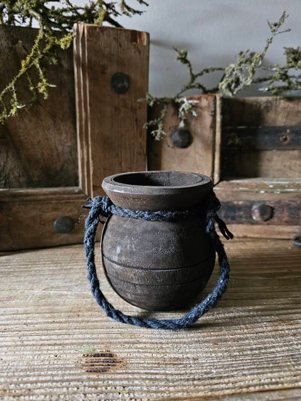 Nepalese pot - 4