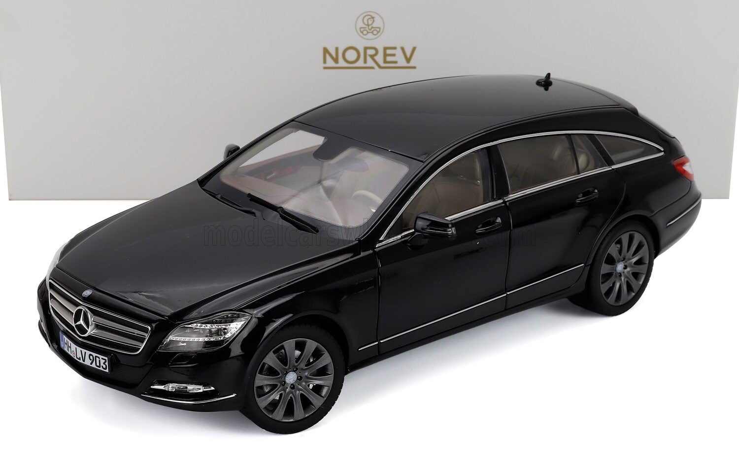 1:18 Norev - Mercedes-Benz CLS Shooting Brake 2011 Obsidian Black metallic