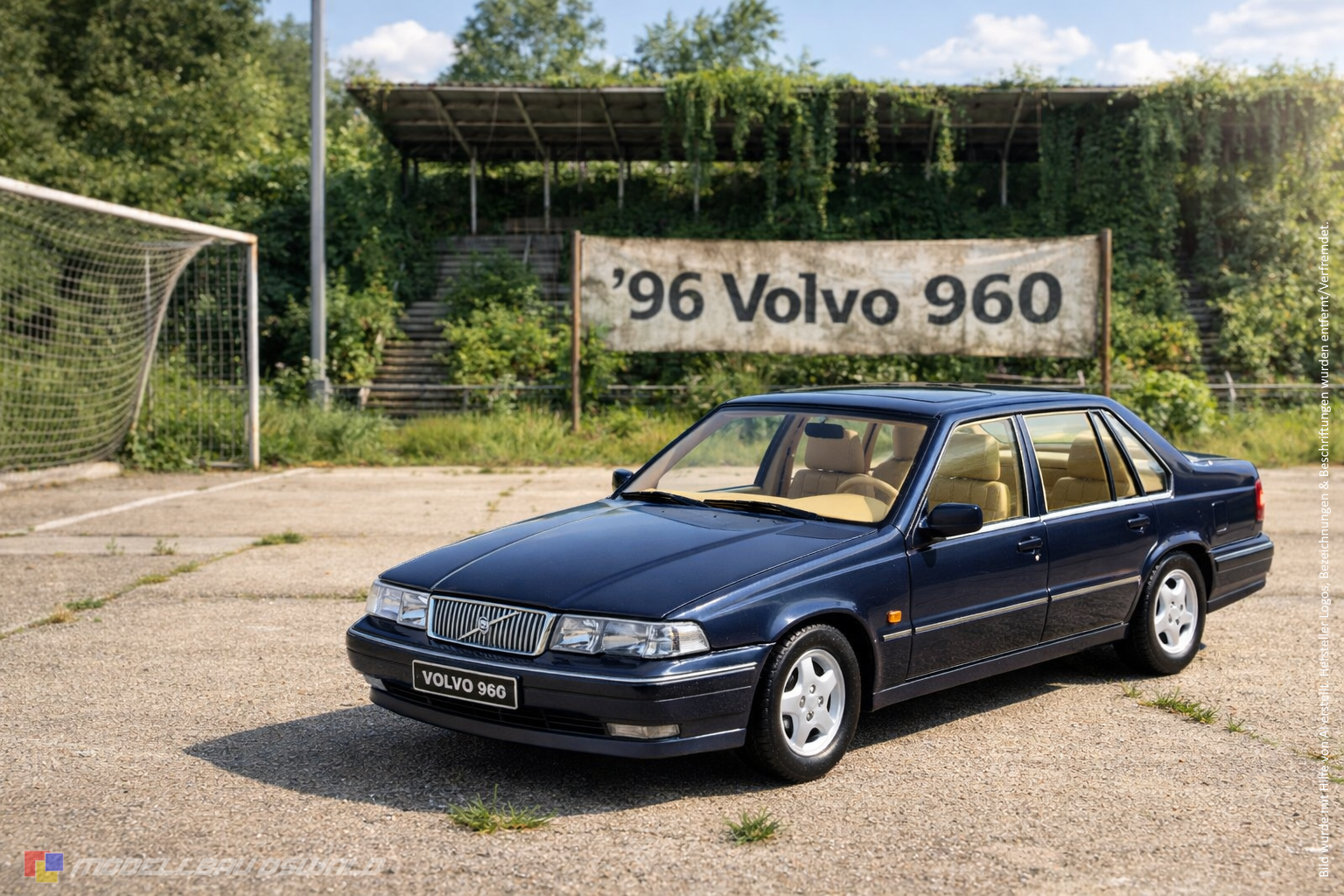 1:18 Spare Parts - Triple9 - 1996 Volvo 960 Blue