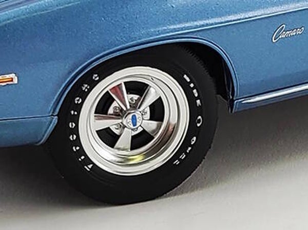 1:18 ACME - Cragar Wheel & Tire Set - Chrome