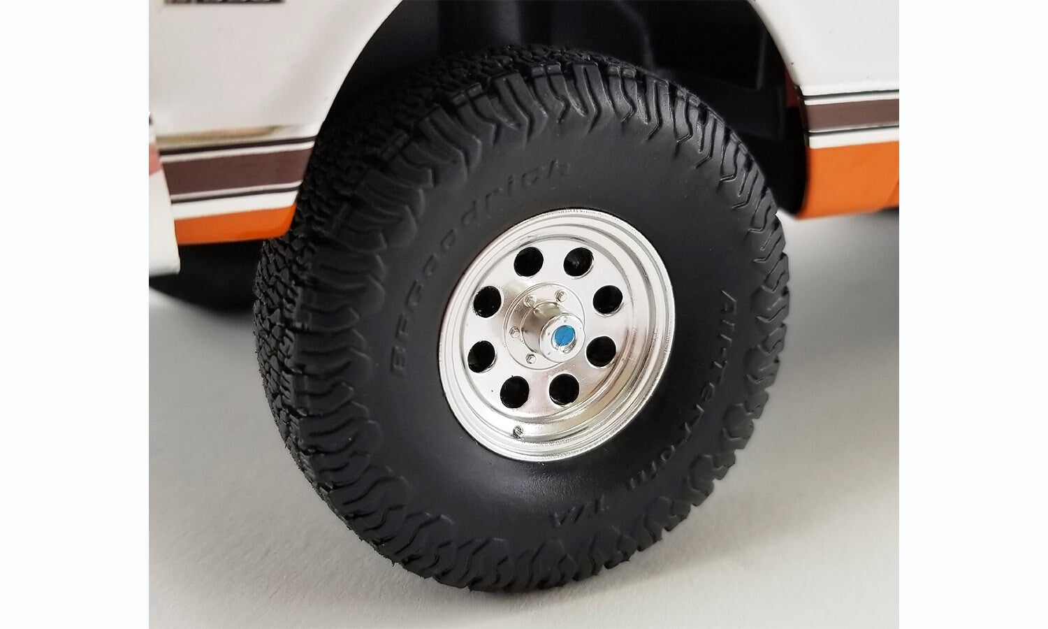 1:18 ACME - Classic Off Road Wheel & Tire Set - Polished