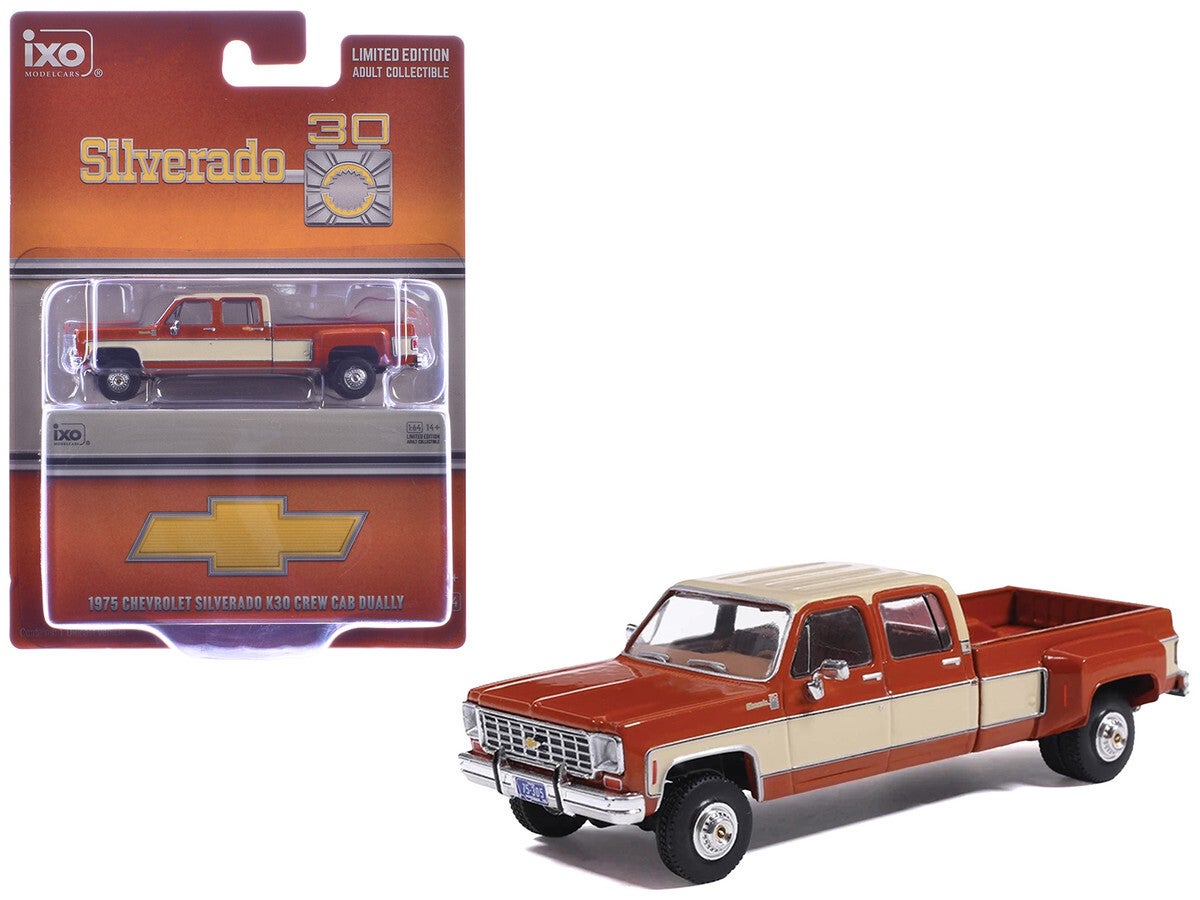 1:64 Ixo America - 1975 Chevrolet K30 Crew Dab Dually, grecian bronze/santa fe tan deluxe two-tone