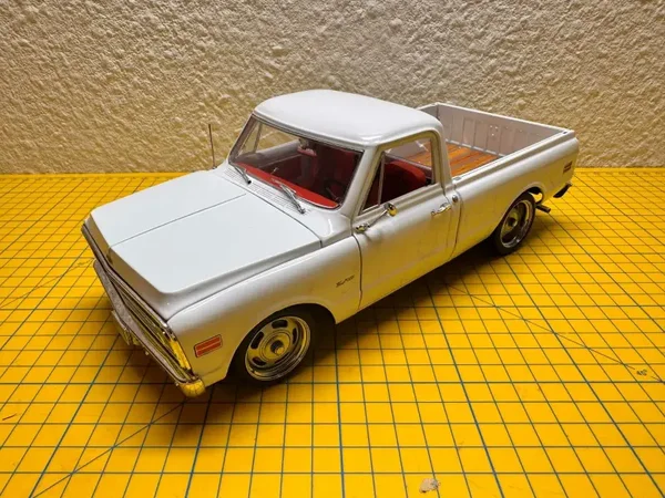 1:18 Acme YCID - 1969 Chevrolet C10 Pickup Weiß